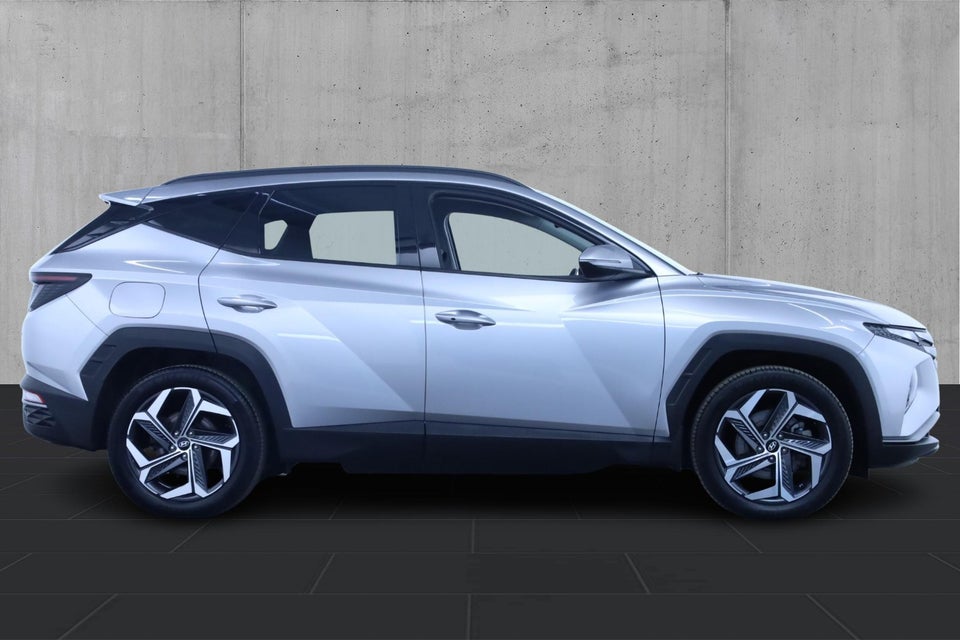 Hyundai Tucson 1,6 PHEV Essential aut. 4WD 5d