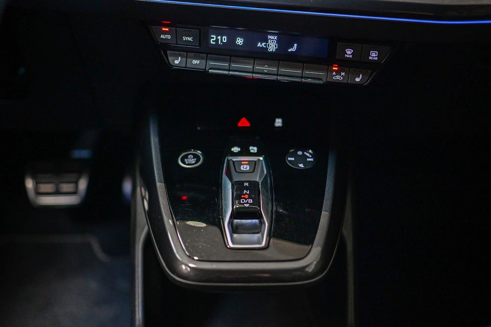 Audi Q4 e-tron 50 quattro 5d