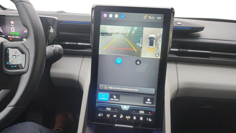 Ford Explorer 82 Premium Extended Range 5d