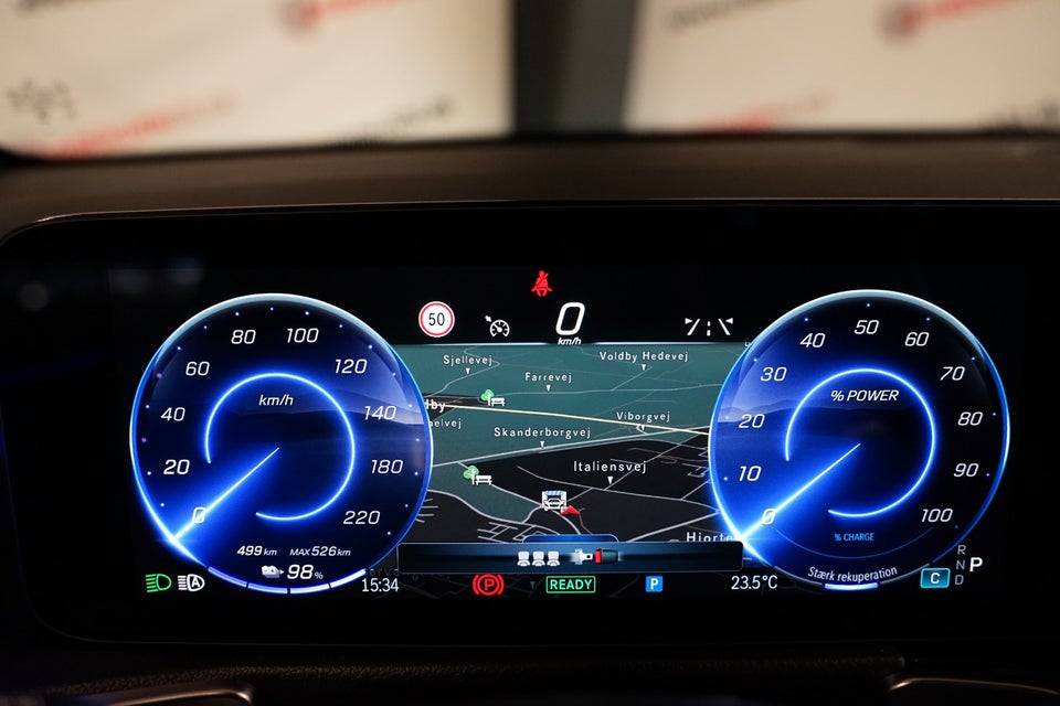 Mercedes EQB250+ AMG Line 5d