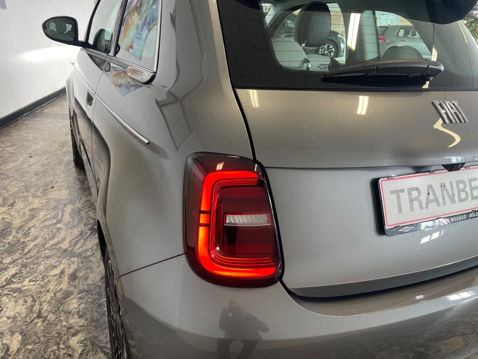 Fiat 500e 42 la Prima 3d