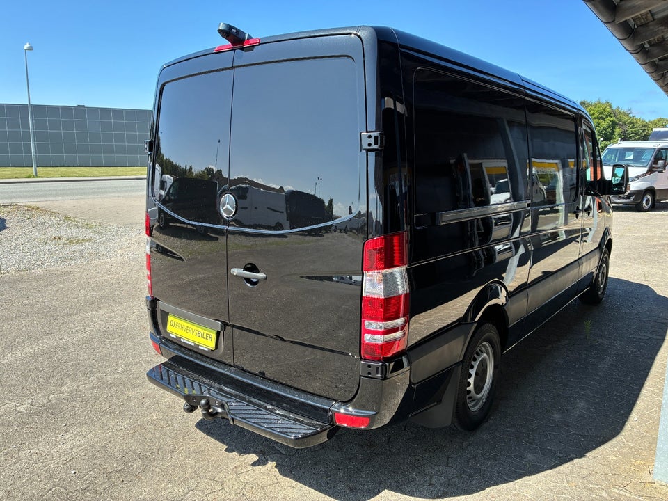 Mercedes Sprinter 319 3,0 CDi R2 Kassevogn aut. 6d
