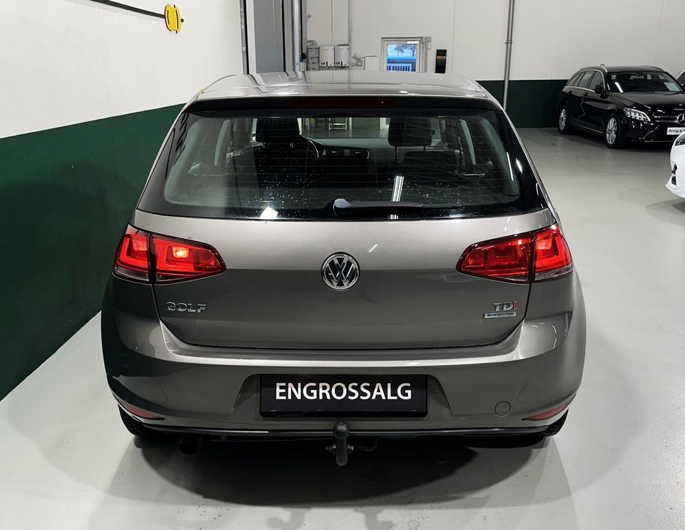 VW Golf VII 1,6 TDi 105 BlueMotion 5d