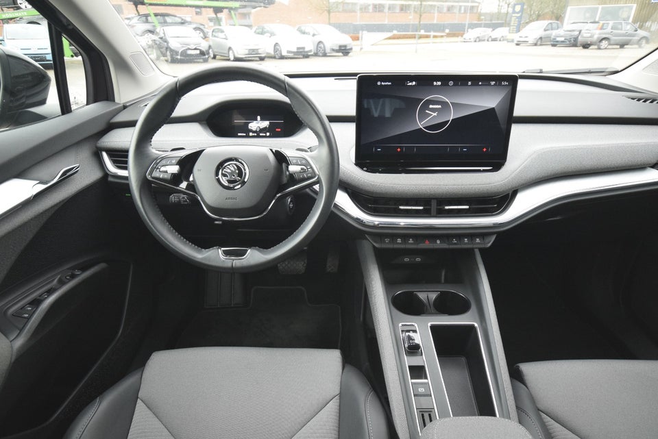 Skoda Enyaq 60 iV Loft 5d