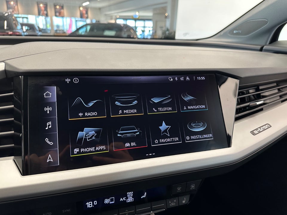 Audi Q4 e-tron 45 Progress 5d