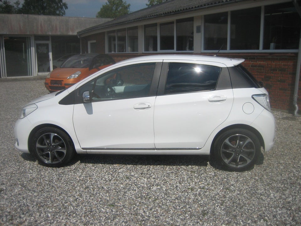 Toyota Yaris 1,3 VVT-i T2 Trend 5d