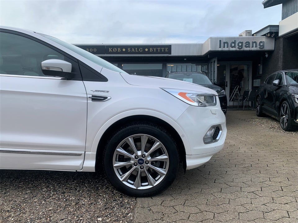 Ford Kuga 2,0 TDCi 180 Vignale aut. AWD 5d