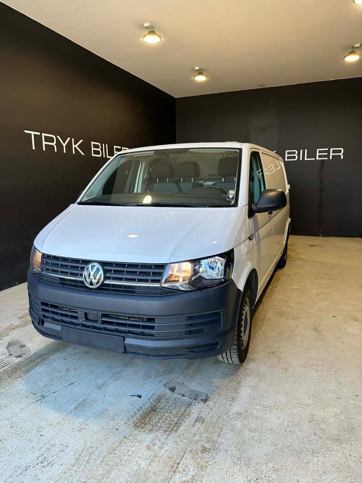 VW Transporter 2,0 TDi 150 Kassevogn DSG lang