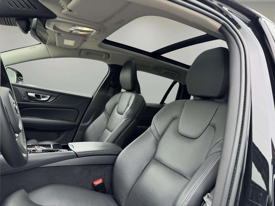 Volvo V60 2,0 T6 ReCharge Plus Bright aut. AWD 5d