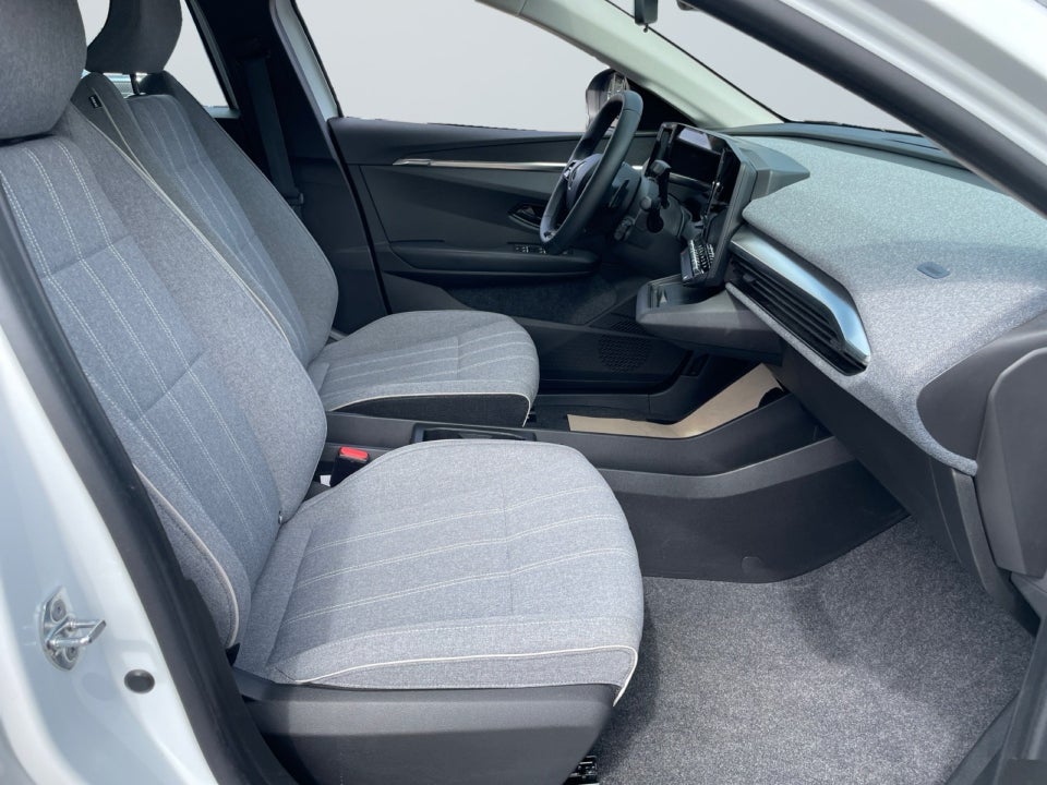 Renault Megane E-Tech 40 Equilibre 5d