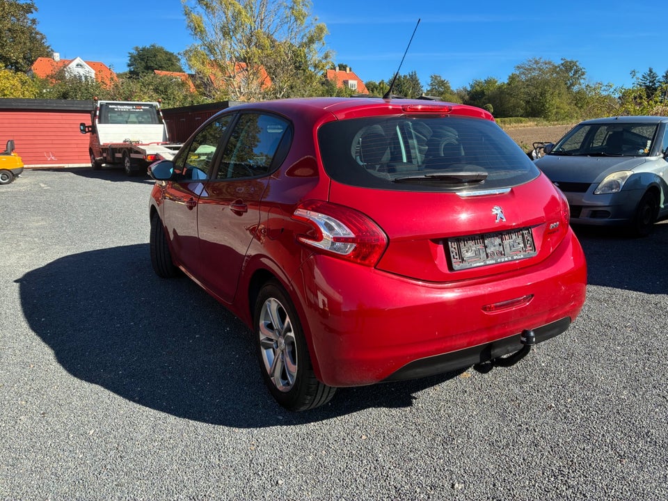 Peugeot 208 1,2 VTi 82 Active 5d