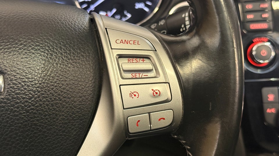 Nissan Qashqai 1,5 dCi 110 Tekna 5d