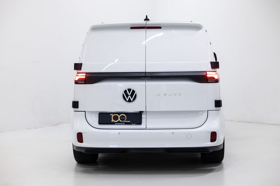 VW ID.Buzz 77 Pro Van 5d