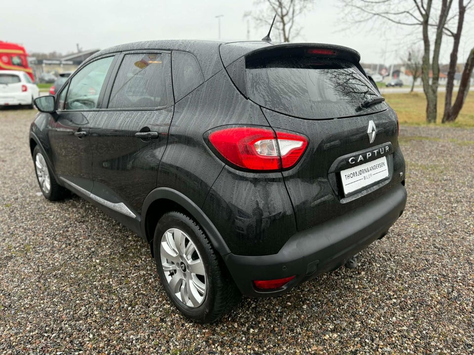 Renault Captur 1,2 TCe 120 Expression EDC 5d