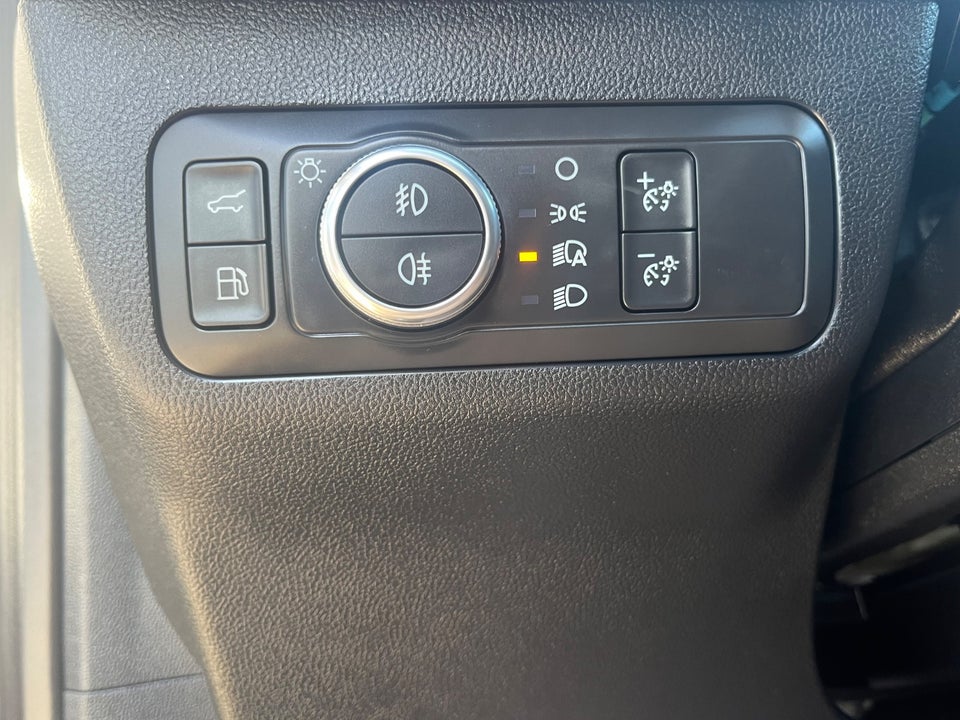 Ford Kuga 2,5 PHEV Vignale CVT 5d