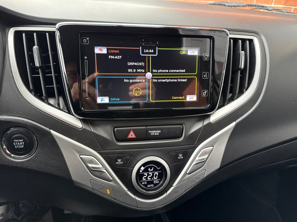 Suzuki Baleno 1,2 Dualjet mHybrid Exclusive 5d