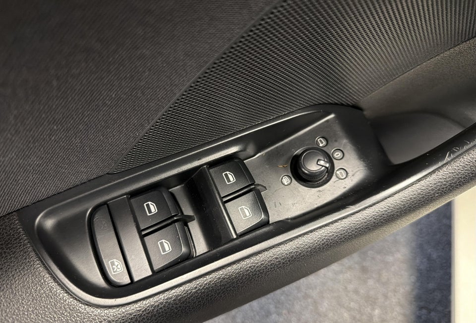 Audi A3 1,6 TDi 110 Ambition 4d