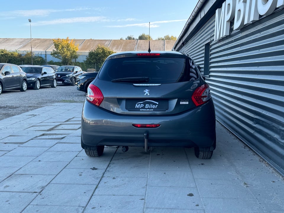 Peugeot 208 1,0 VTi Active 5d