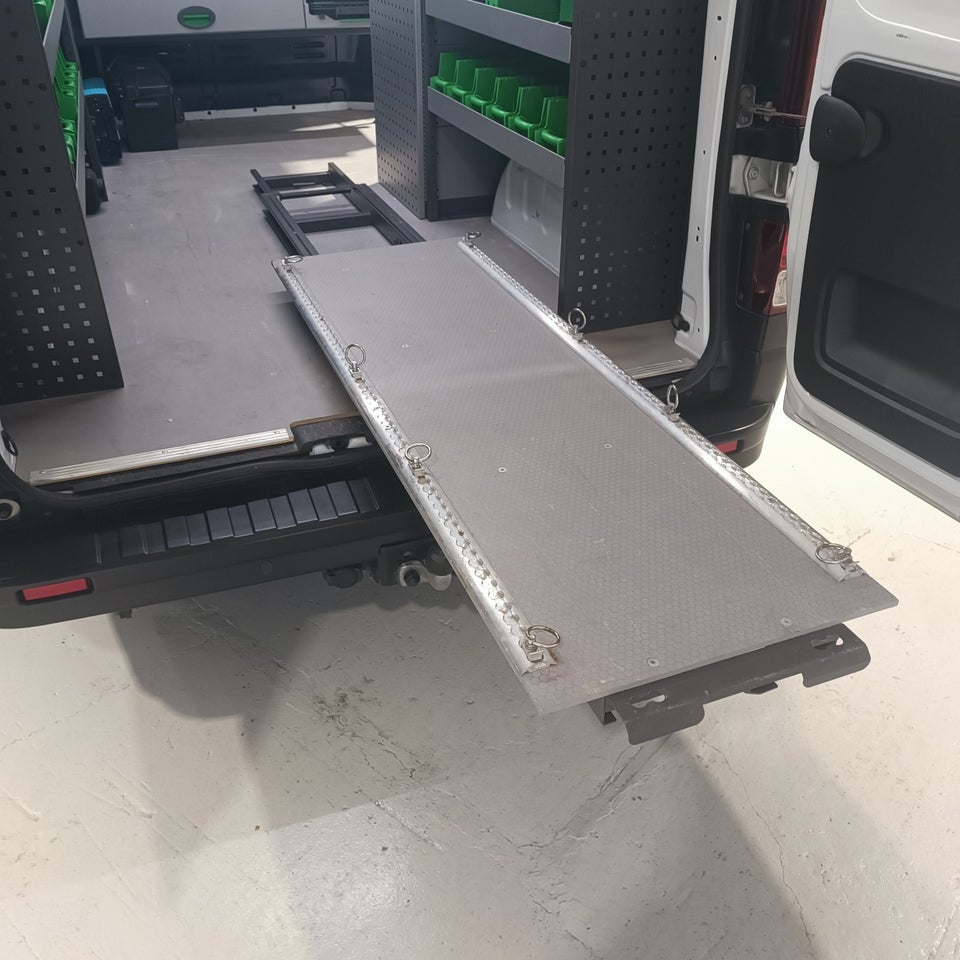 Renault Trafic 2,0 dCi 150 L2H1 Tekno EDC