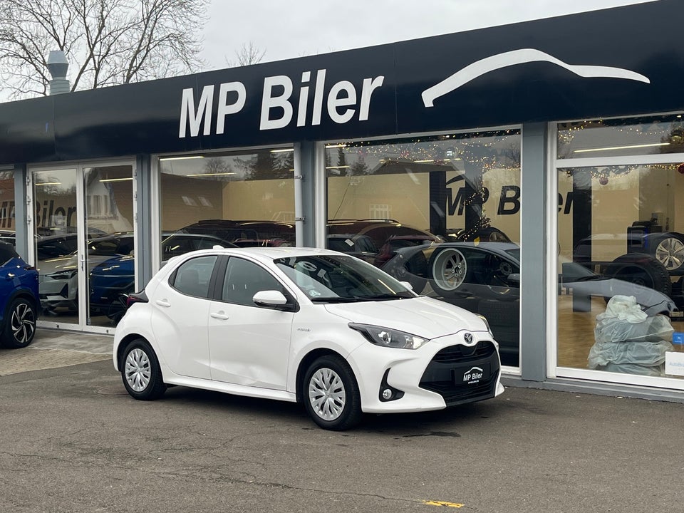 Toyota Yaris 1,5 Hybrid H3 Smart e-CVT 5d