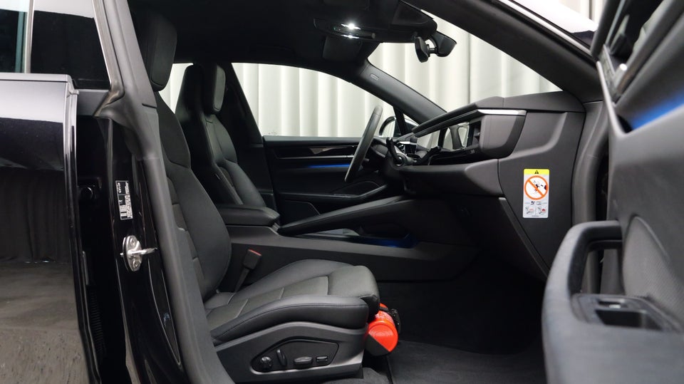 Porsche Macan 4 5d
