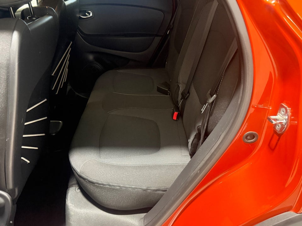 Renault Captur 0,9 TCe 90 Expression 5d