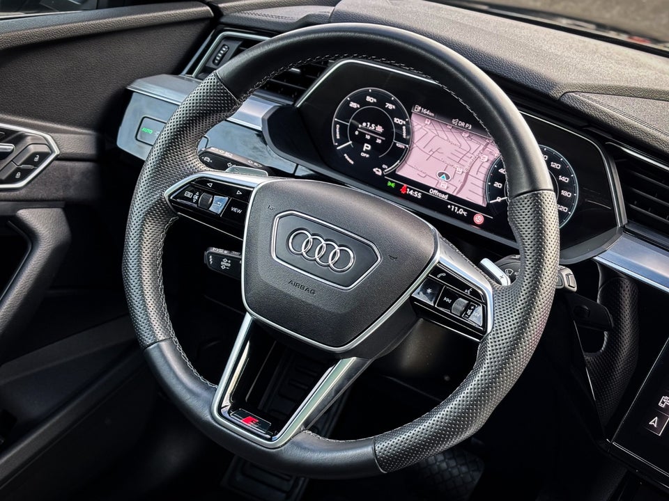 Audi e-tron 55 S-line quattro 5d