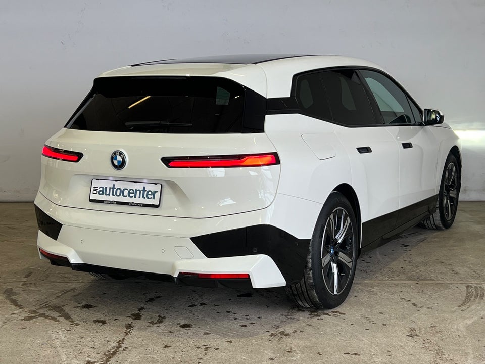 BMW iX xDrive40 Sport 5d