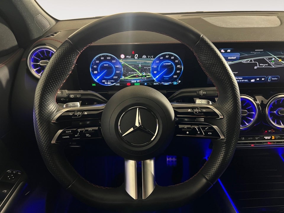 Mercedes EQA300 AMG Line 4Matic 5d