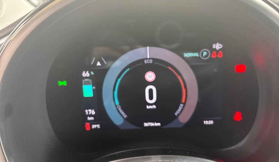 Fiat 500e 42 Icon 3d