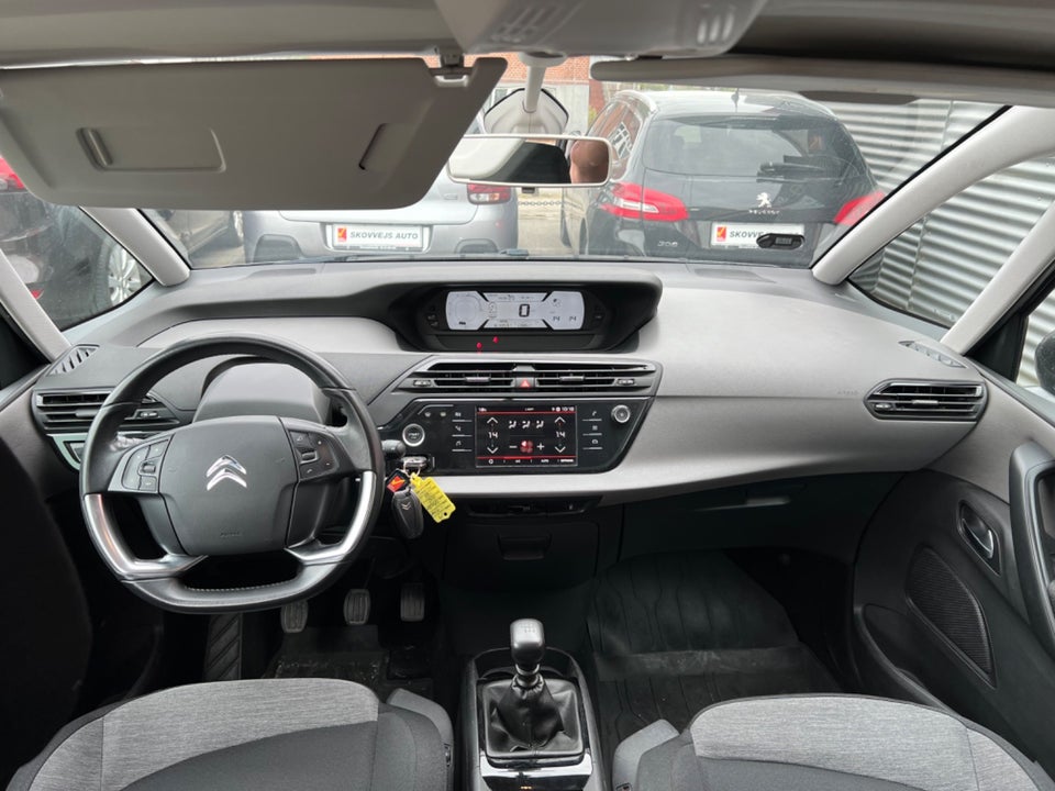 Citroën Grand C4 SpaceTourer 1,5 BlueHDi 130 Platinum 7prs 5d