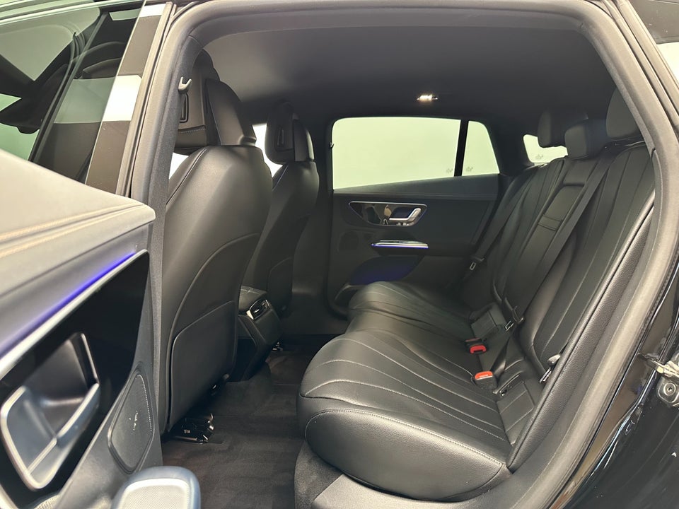 Mercedes EQE350 Avantgarde 4d