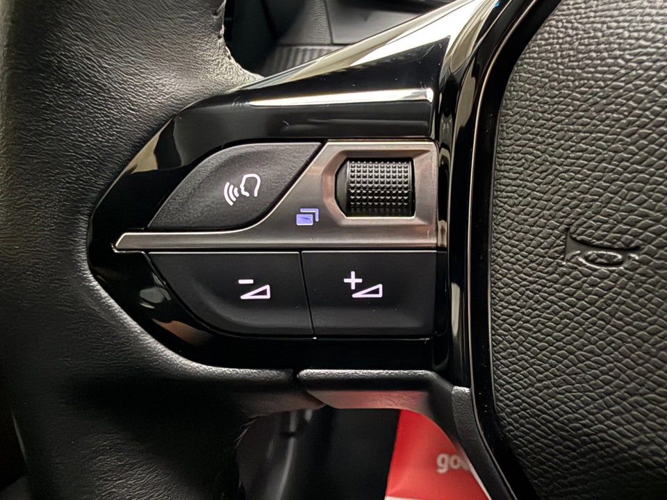Peugeot e-208 50 Allure Pack 5d