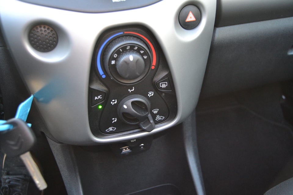 Citroën C1 1,0 e-VTi Feel Airscape 5d