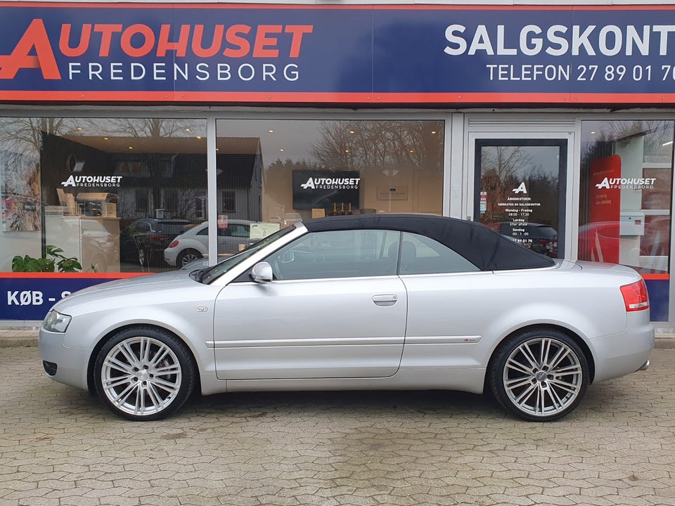 Audi A4 3,0 V6 Cabriolet 2d