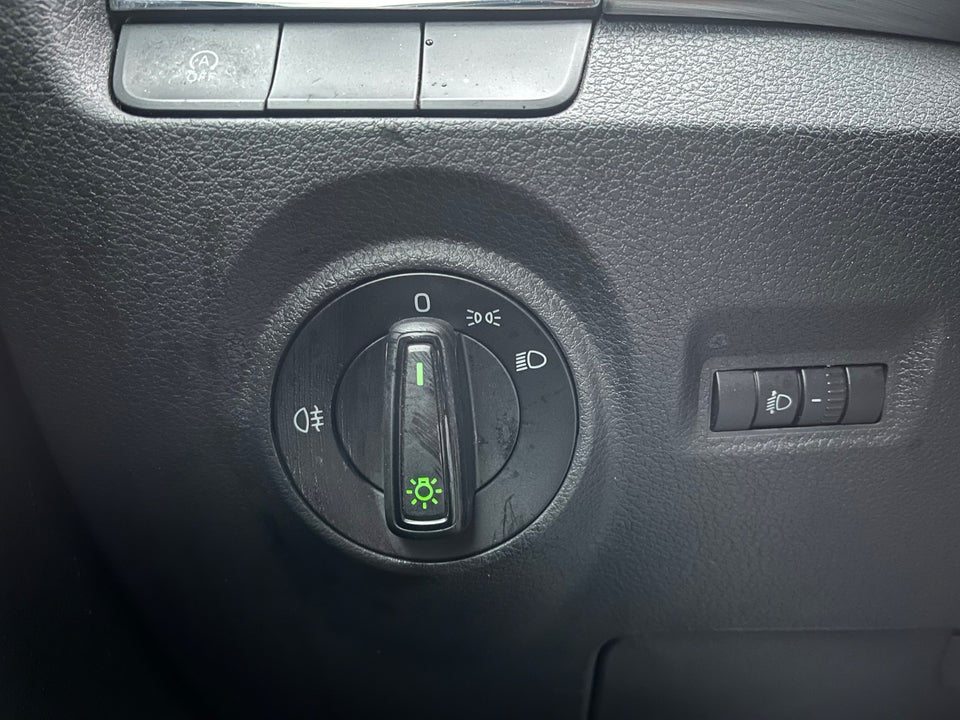 Skoda Fabia 1,0 TSi 110 Ambition Combi DSG 5d