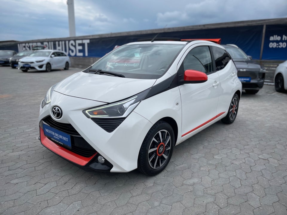 Toyota Aygo 1,0 VVT-i x-sky 5d