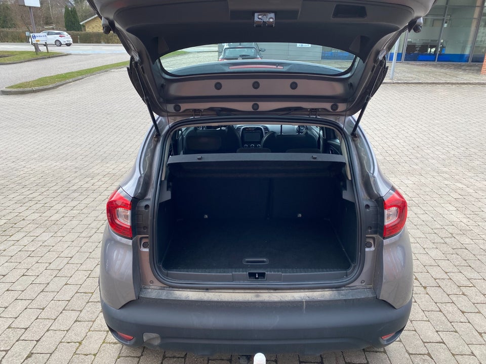 Renault Captur 0,9 TCe 90 Expression 5d