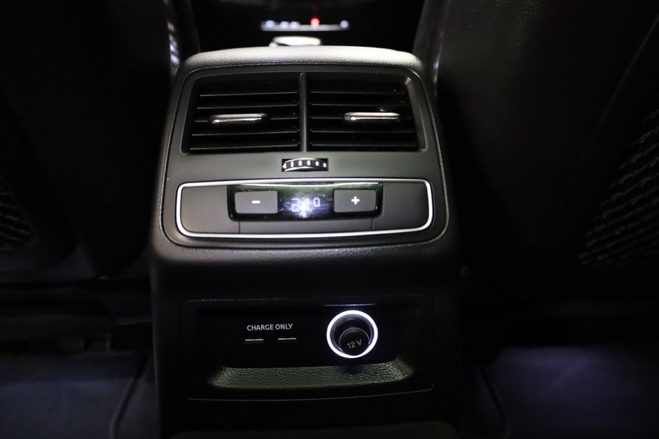 Audi A4 40 TDi S-line Sport Avant S-tr. 5d