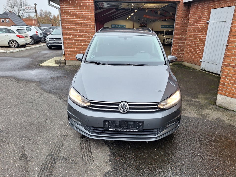 VW Touran 1,6 TDi 115 Comfortline DSG 7prs 5d