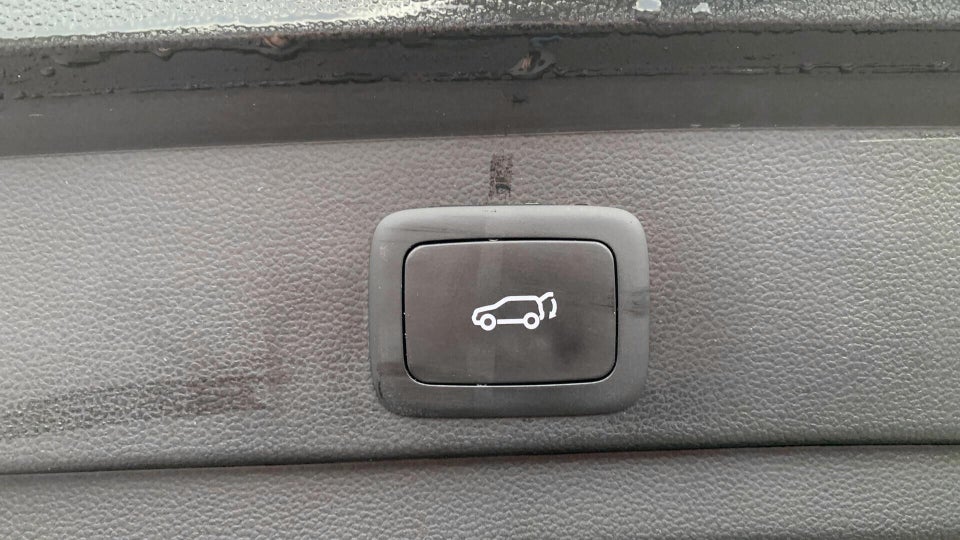 MG Marvel R Luxury 5d