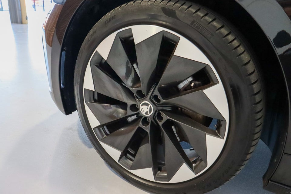 Skoda Enyaq 80x iV Sportline 5d