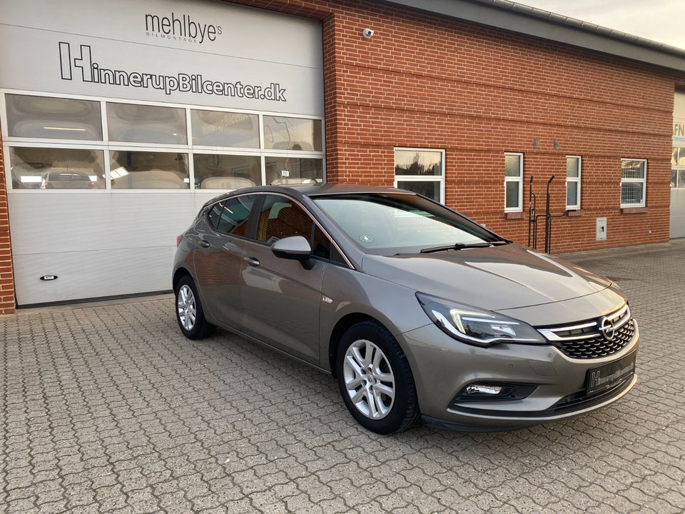 Opel Astra 1,4 T 150 Enjoy 5d