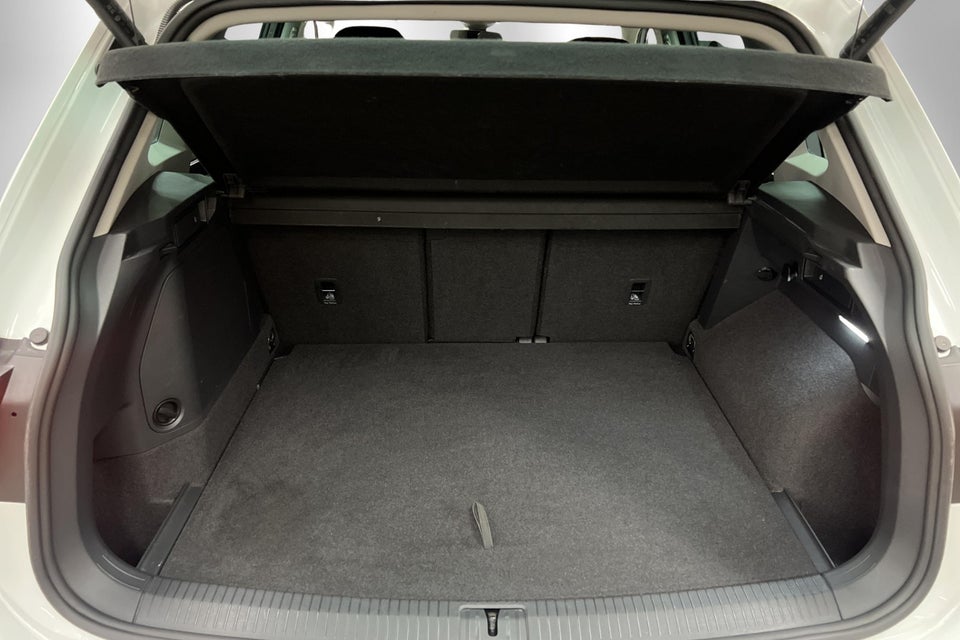 VW Tiguan 1,4 eHybrid Elegance DSG 5d