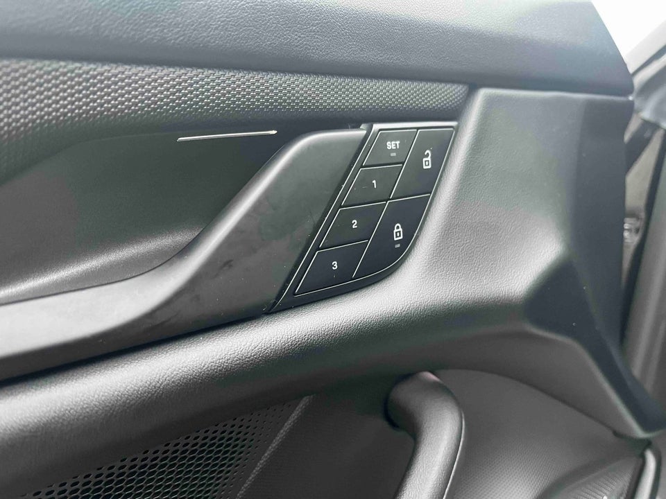 Porsche Taycan 4S Performance+ Cross Turismo 5d