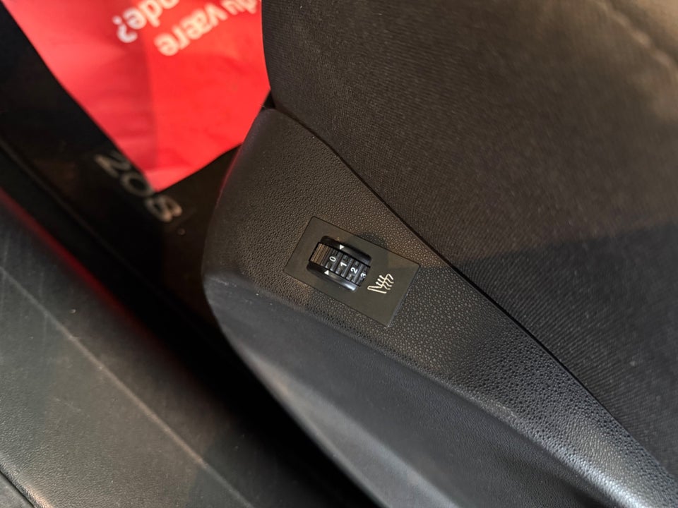 Peugeot 208 1,6 e-HDi 92 Active 3d