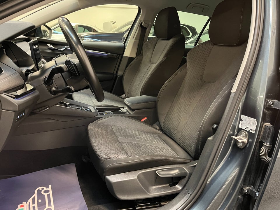 Skoda Octavia 1,4 TSi iV Plus Combi DSG 5d