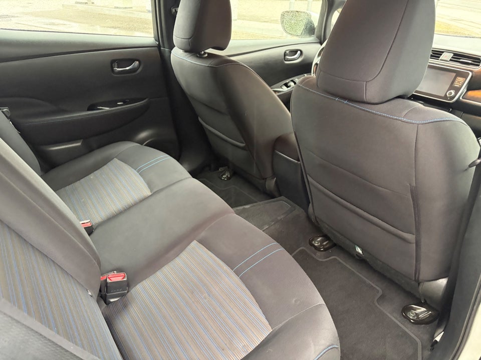 Nissan Leaf 40 Acenta 5d