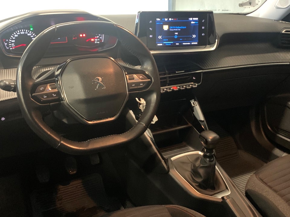 Peugeot 2008 1,2 PureTech 100 Active 5d