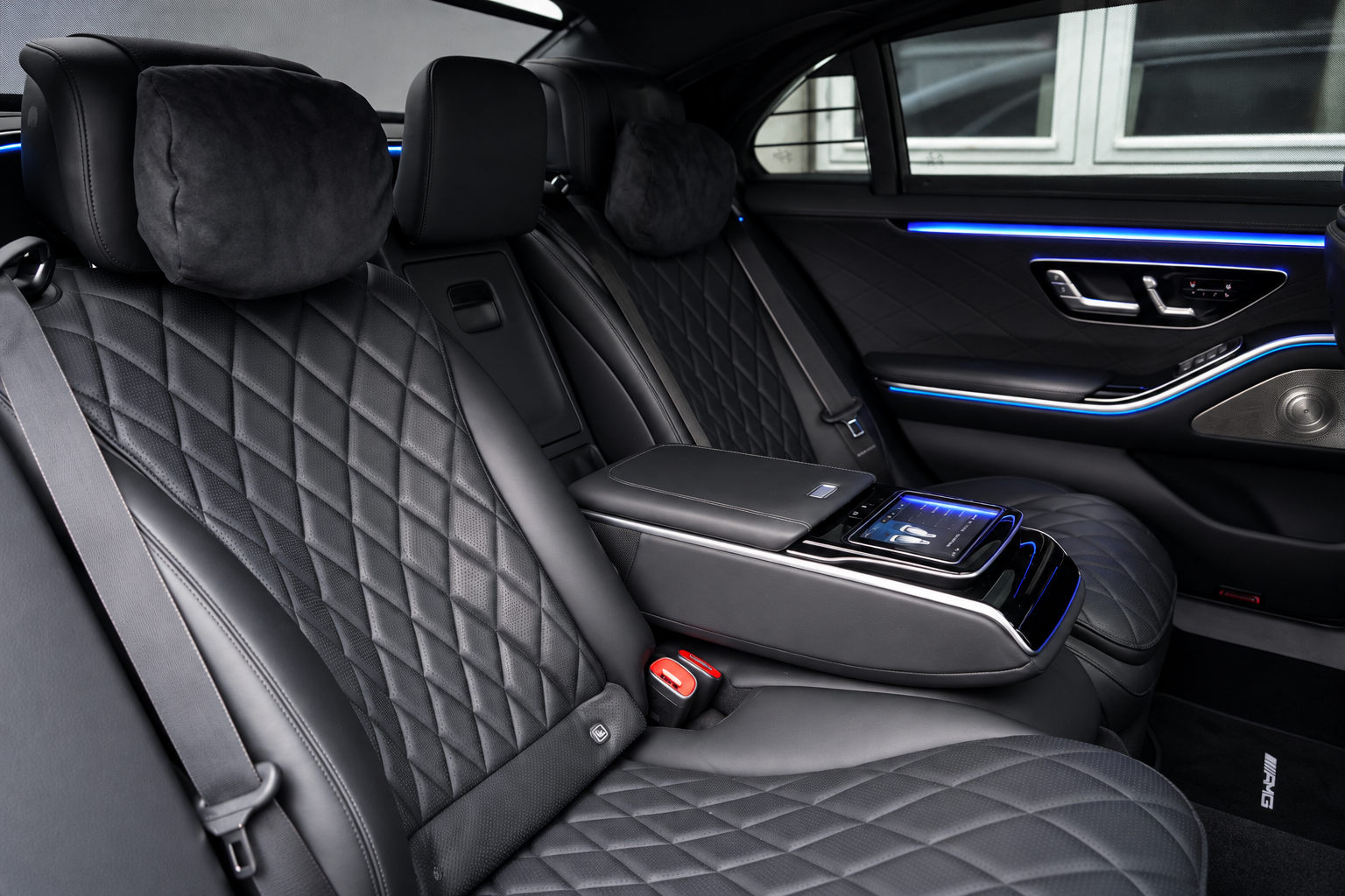 Mercedes-Benz S580 e 3,0 aut. lang 4d · 21